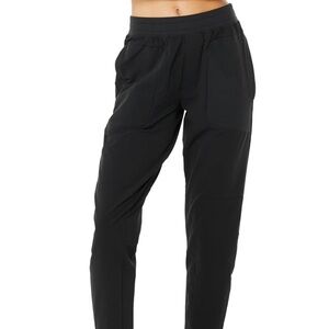 Women’s alo joggers